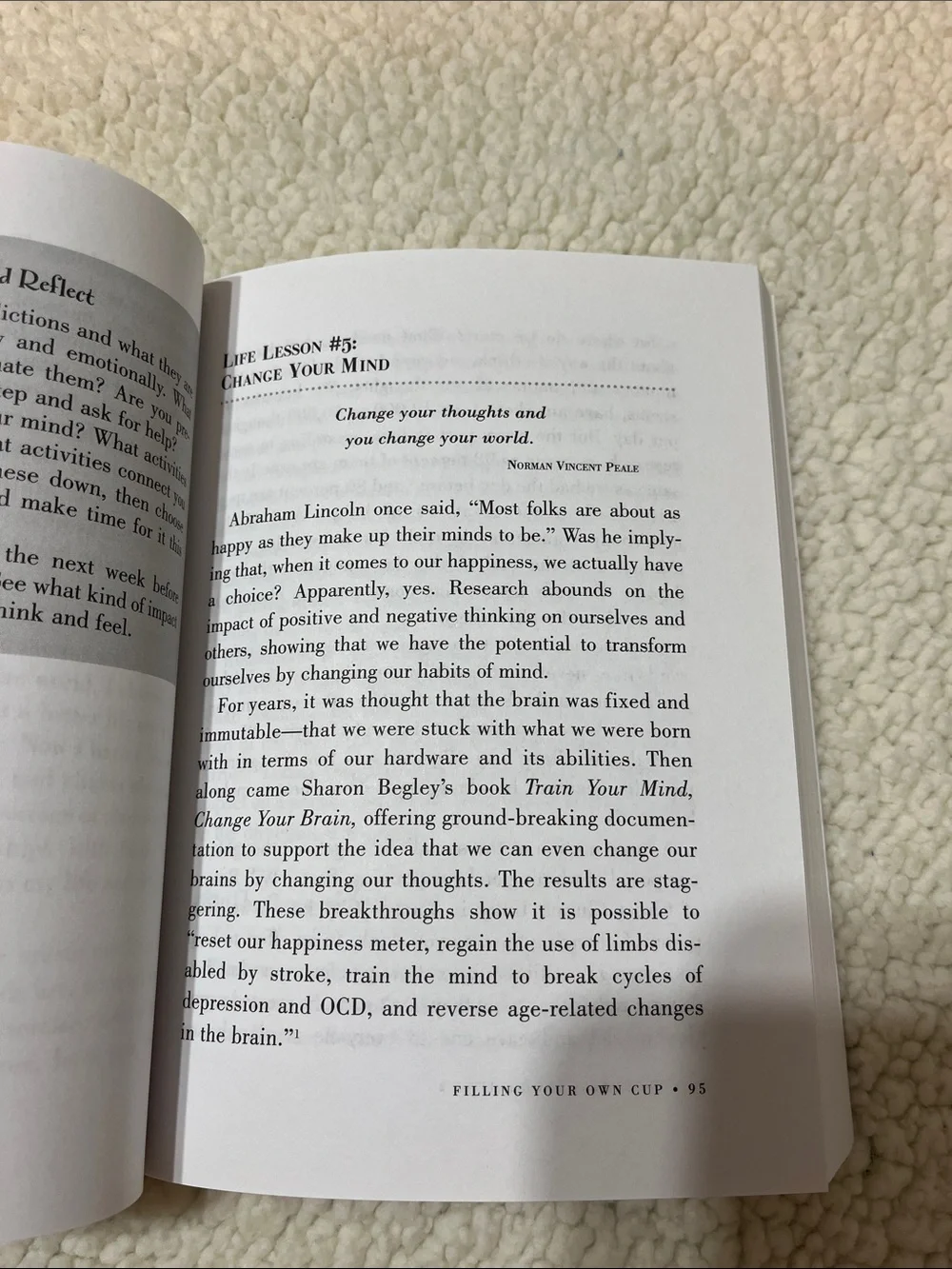Life Lessons for Loving the Way You Live (Chicken Soup for the Soul) autographed